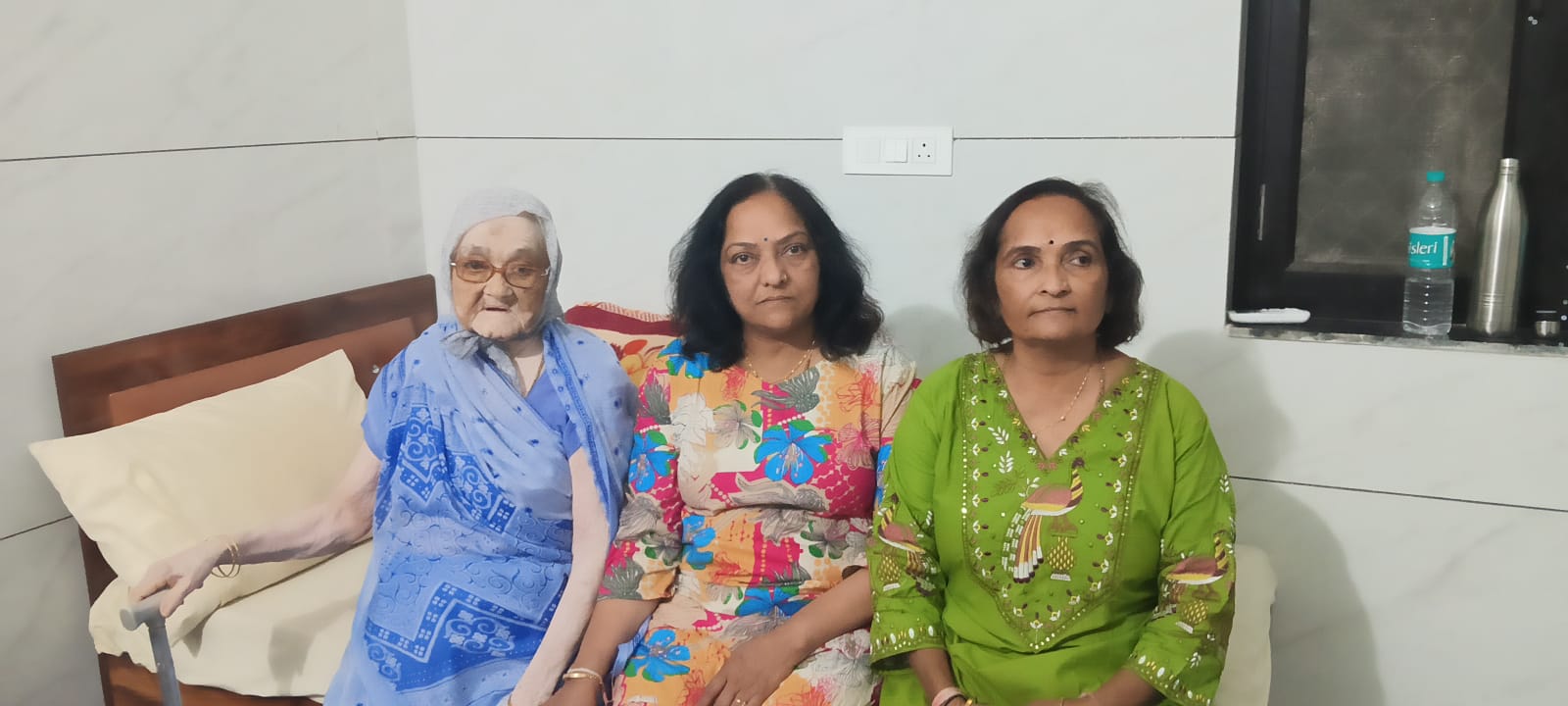 स्वामीनारायण भगवत धाम आश्रम में श्रीमद्भागवत कथा का भावपूर्ण समापन, गुजरात से आए श्रद्धालुओं की रही विशेष सहभागिता